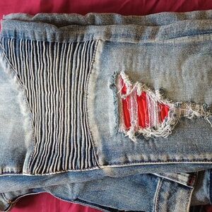 Rue 21 Supreme Flex Blue Distressed Men's  Jeans 32/30 Red Detailing Fashionable